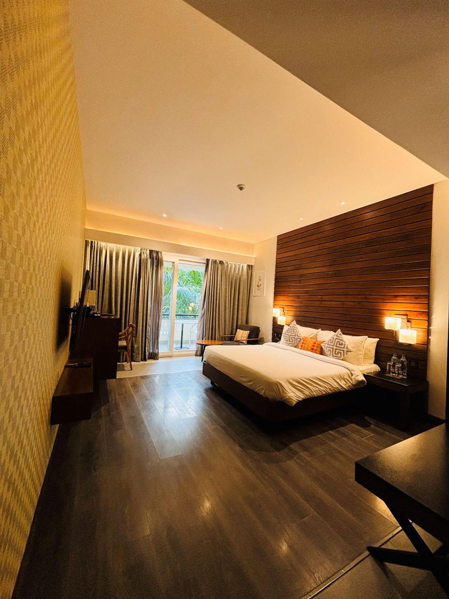The Golkonda Resort And Spa Hyderabad Bagian luar foto