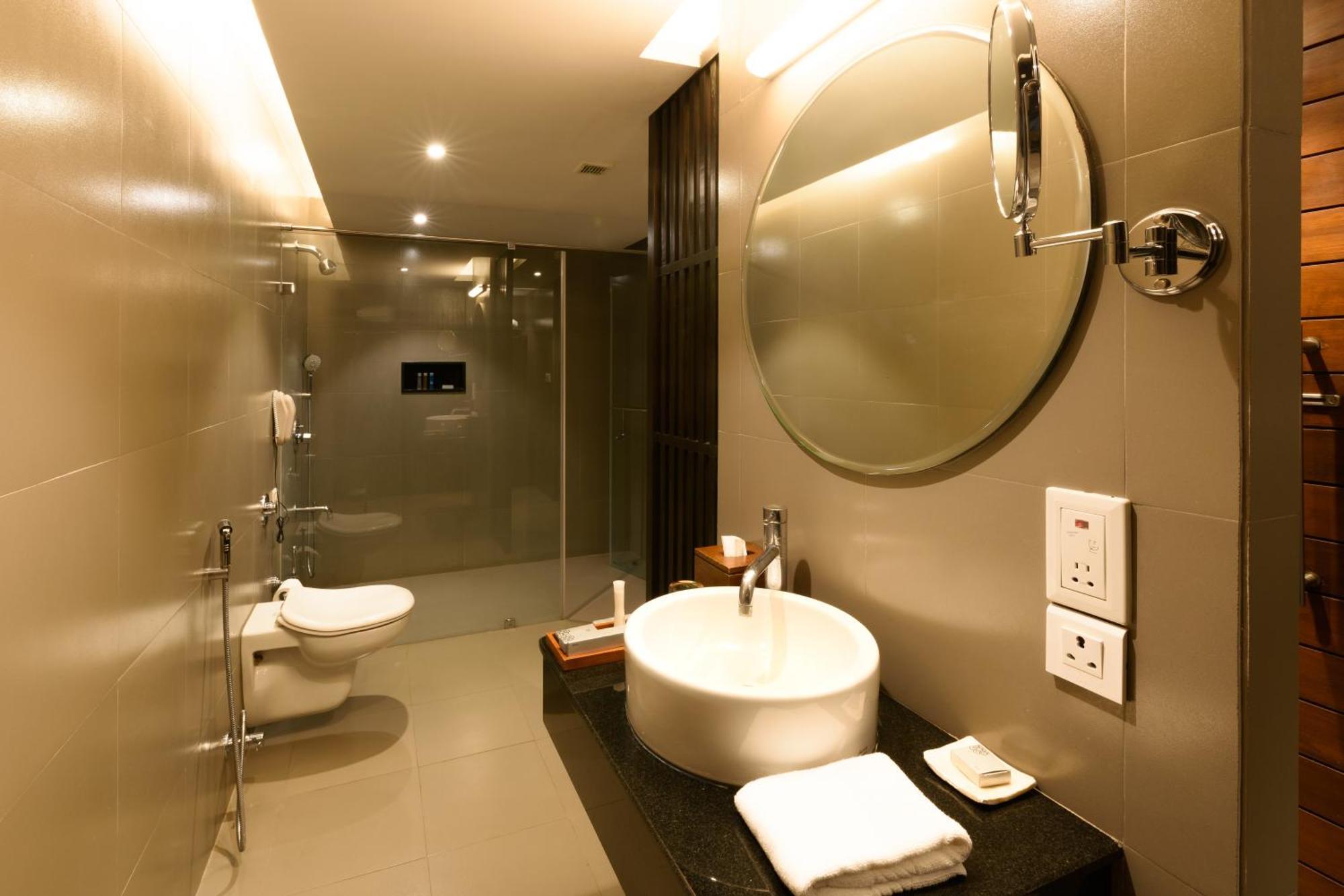 The Golkonda Resort And Spa Hyderabad Bagian luar foto
