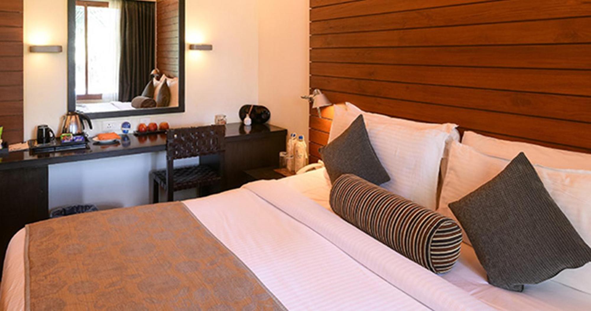 The Golkonda Resort And Spa Hyderabad Bagian luar foto