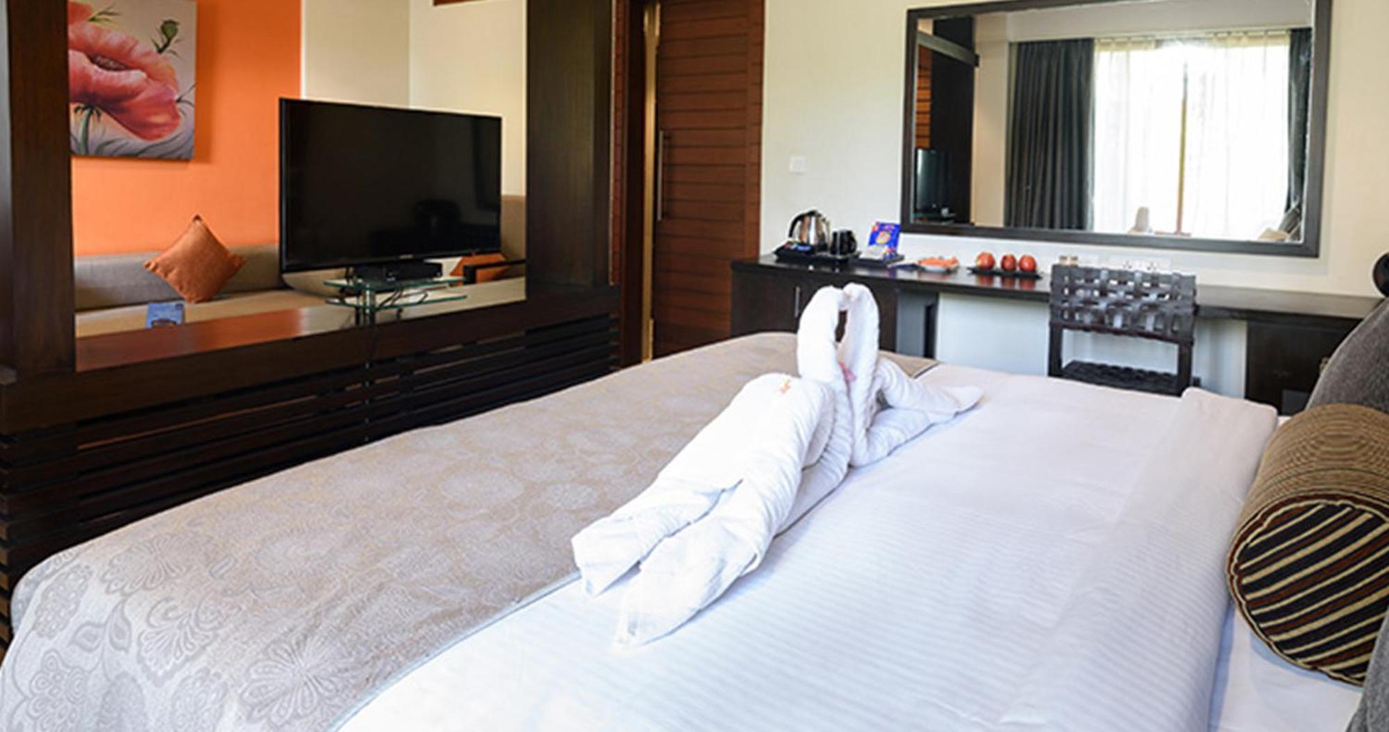The Golkonda Resort And Spa Hyderabad Bagian luar foto