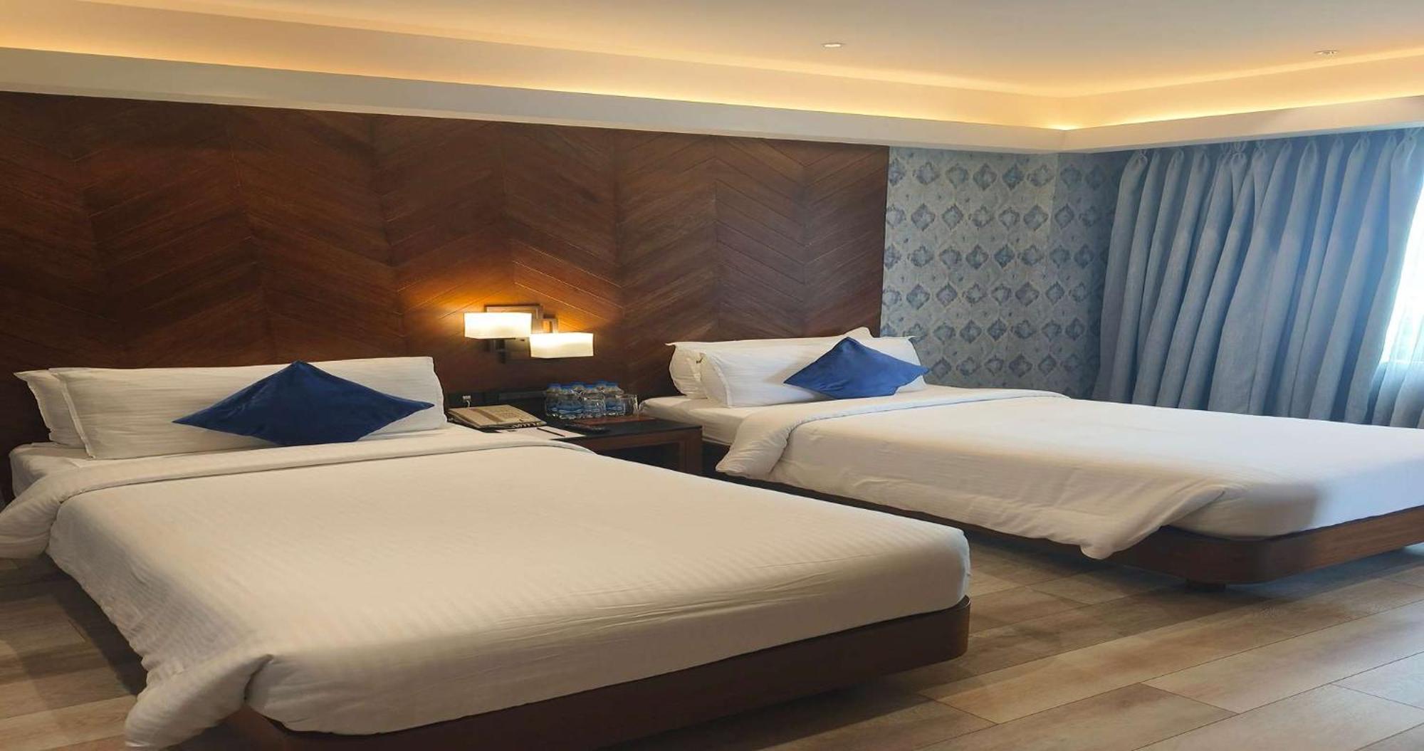 The Golkonda Resort And Spa Hyderabad Bagian luar foto