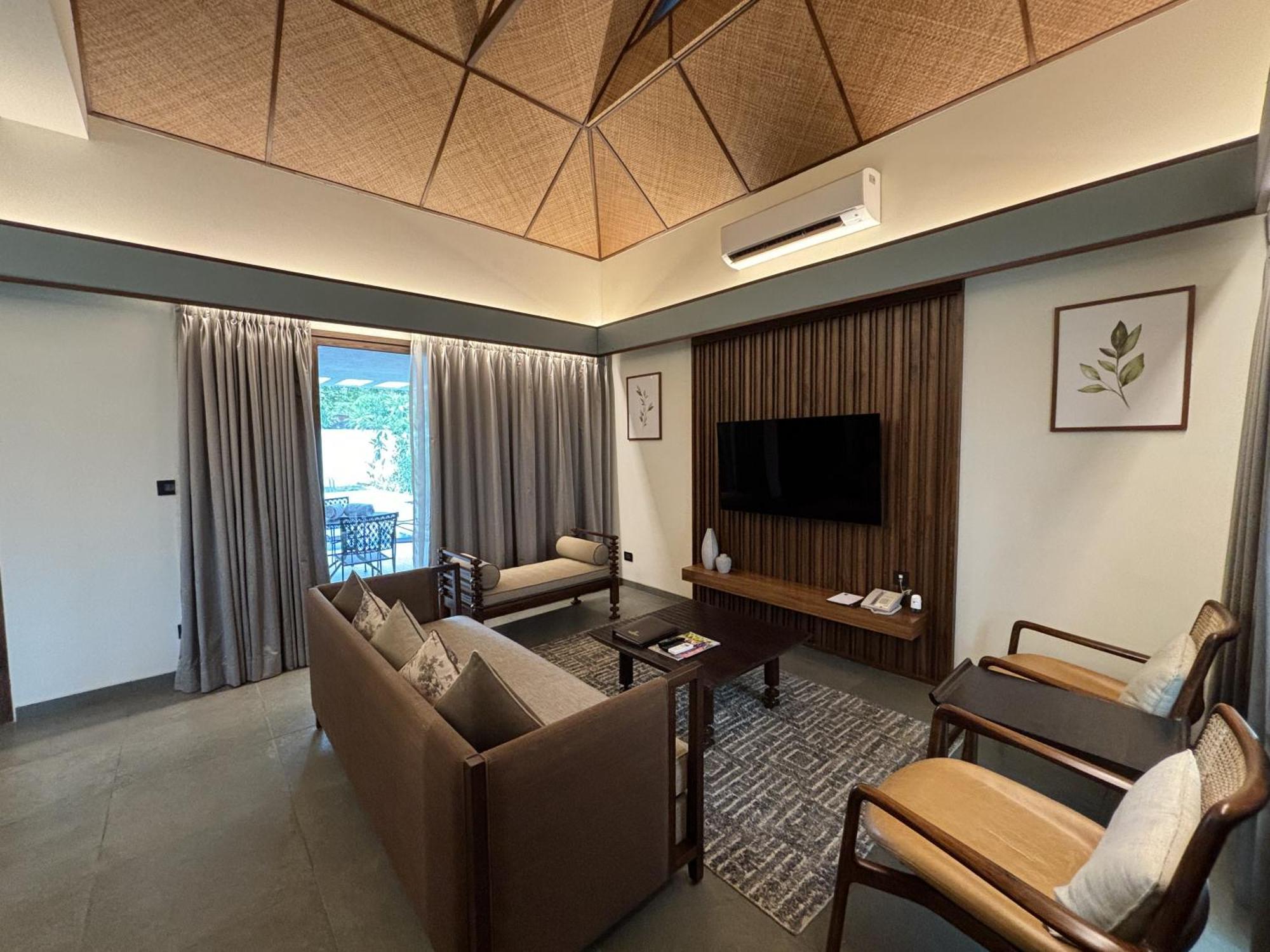 The Golkonda Resort And Spa Hyderabad Bagian luar foto